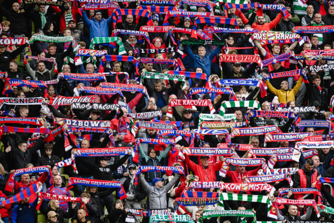 Lechia Gdańsk - Raków Częstochowa; Zdjęcia kibiców z meczu 30. kolejki PKO BP Ekstraklasy