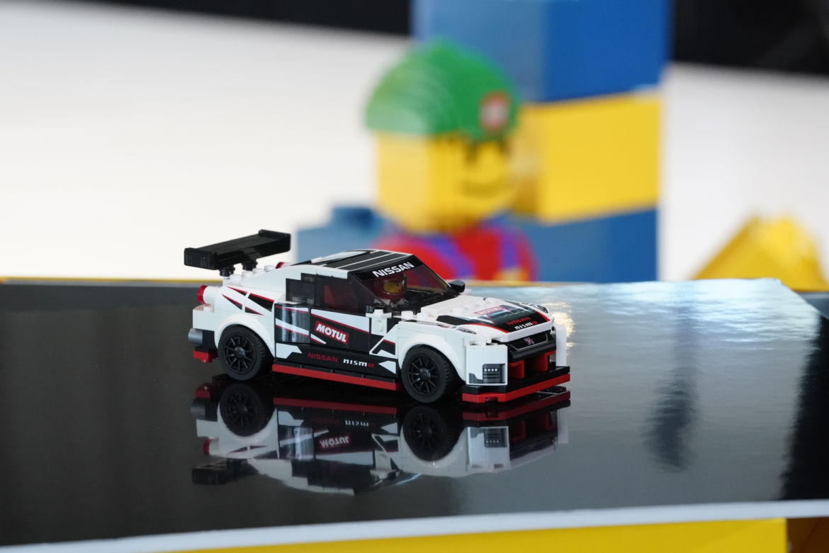 Nissan GT-R NISMO z klocków LEGO