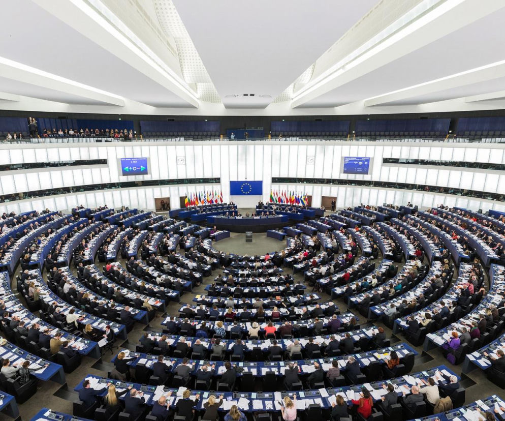 Rewolucja w pracy i transporcie? Komisja Europejska stawia na oszczędności