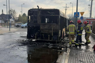 Pożar autobusu Miejskiego na Wawrze