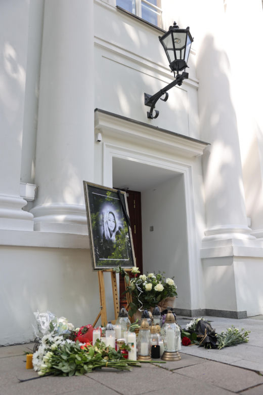 Upamiętnienie brutalnie zaatakowanej pracowniczki UW (8.05.2025)