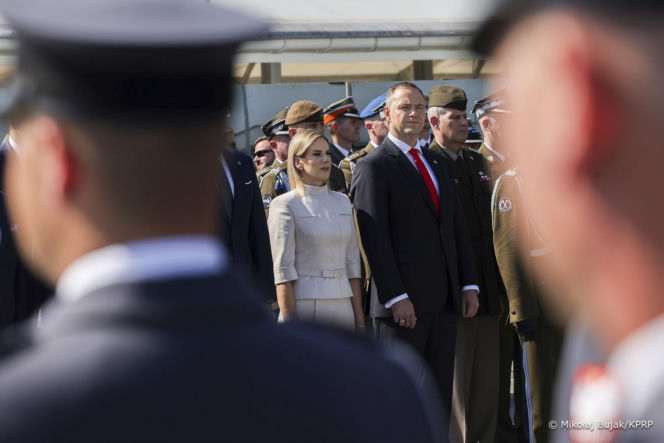 Marta Nawrocka w kostiumie na Święcie Wojska Polskiego. Czym zaskoczy pierwsza dama w tym roku?