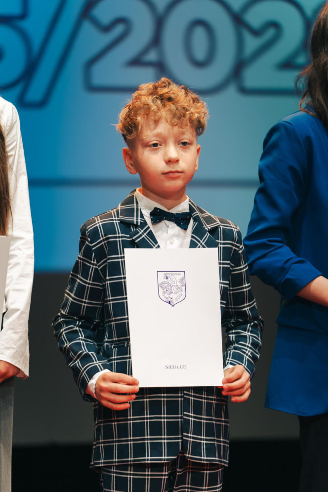 Najzdolniejsi uczniowie odebrali stypendia Prezydenta Miasta Siedlce