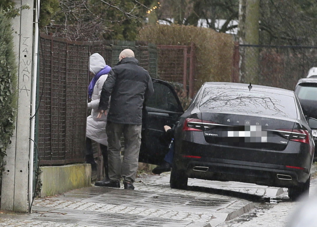 Jarosława Kaczyńskiego odwiedziła tajemnicza kobieta