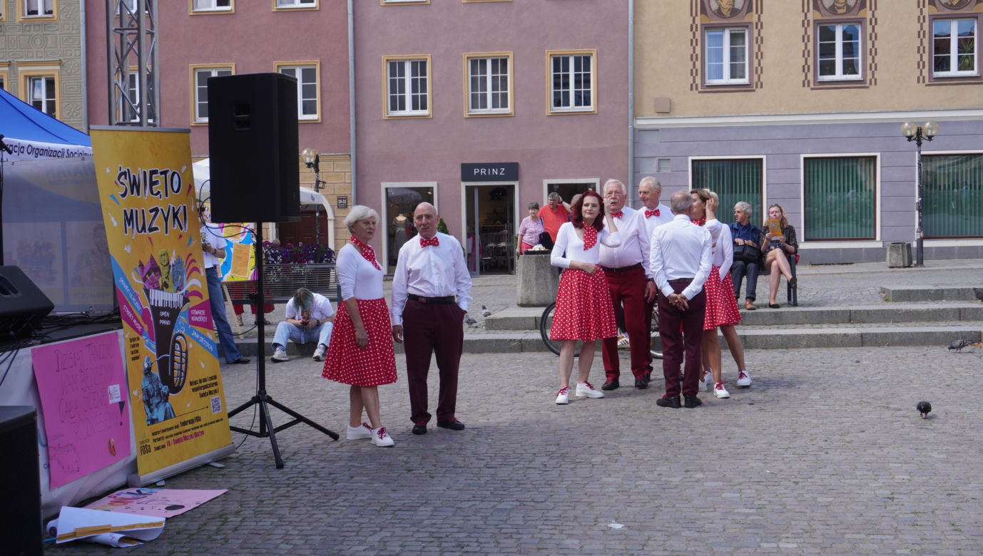 Święto Muzyki 2024  w Olsztynie. Stare Miasto opanowali miłośnicy tańca i śpiewu. Zobacz zdjęcia!