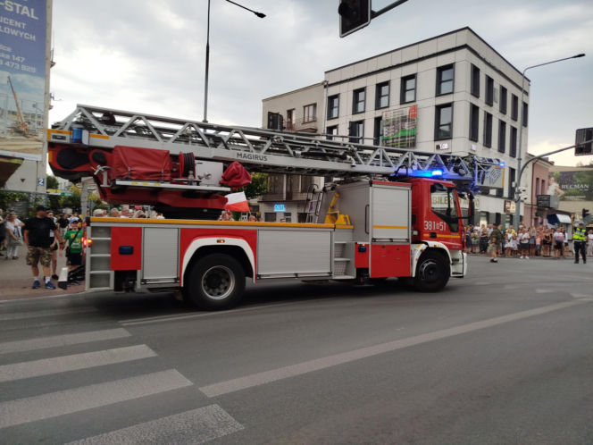„Cześć i chwała bohaterom!”. Siedlczanie spotkali się w centrum miasta, by uczcić 82. rocznicę wybuchu Powstania Warszawskiego