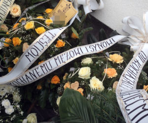 Lipnica Murowana. Śmiertelnie pobity na Krupówkach Mateusz został pochowany na cmentarzu parafialnym w Lipnicy Murowanej. Jego ojciec zabiera głos