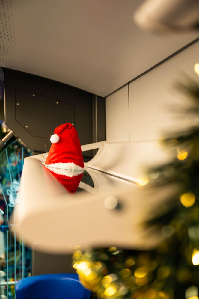 Koleje Śląskie mają świąteczną niespodziankę. Wystarczy kupić bilet, by przenieść się do innego świata