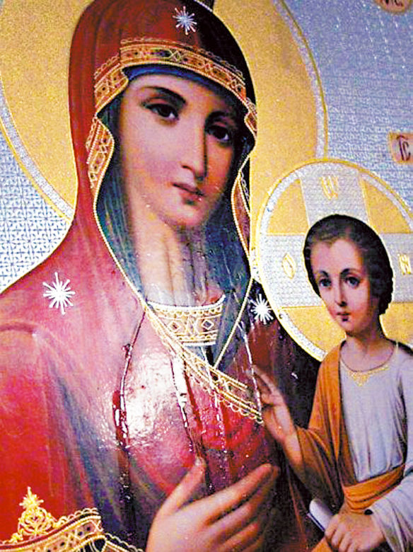 Z obrazu Matki Boskiej płyną łzy