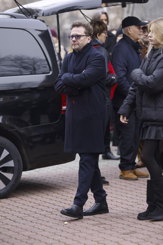 Luksusowy dom Agnieszki Maciąg wystawiony na sprzedaż! Mąż nie może tam dłużej żyć. "To miejsce przepełnione jest jej energią"