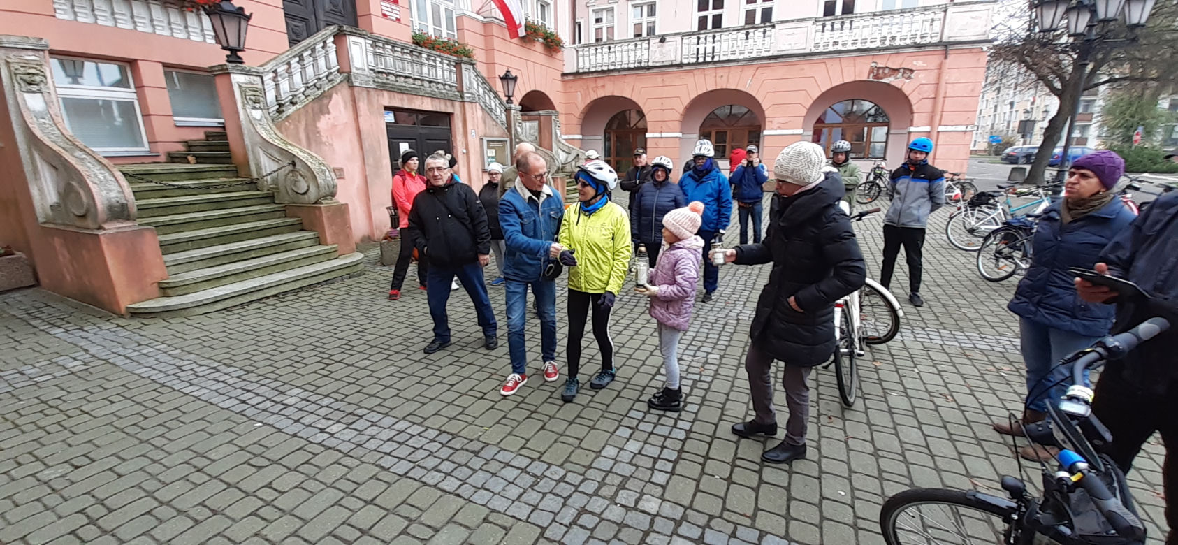 3 grupy świętowały 11 listopada na rowerach