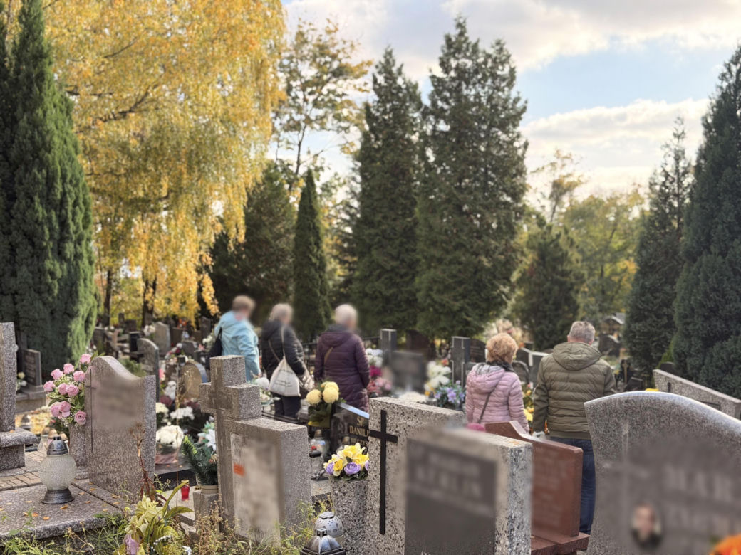Tak dziś wygląda grób Anny Przybylskiej. Uwielbianą aktorkę pożegnaliśmy 12 lat temu