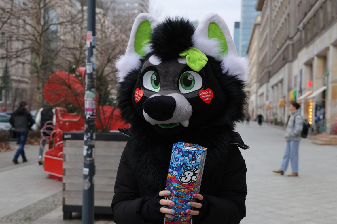 Warszawa. Wolontariusze WOŚP w centrum Warszawy