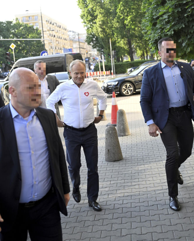 Tusk wezwał na dywanik KO