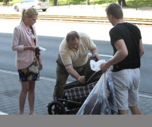 UDAWAŁ DOBREGO OJCA.