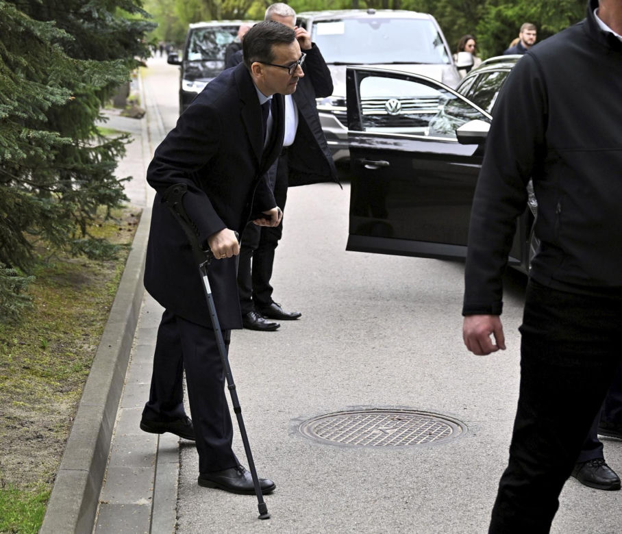 Mateusz Morawiecki w 14. rocznicę katastrofy smoleńskiej
