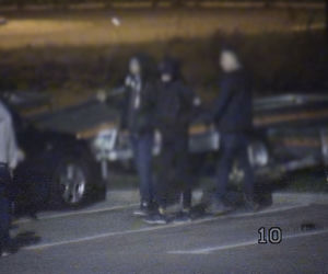 Skatowali Maćka na parkingu przed sklepem