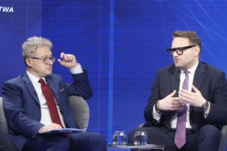 Debata local content