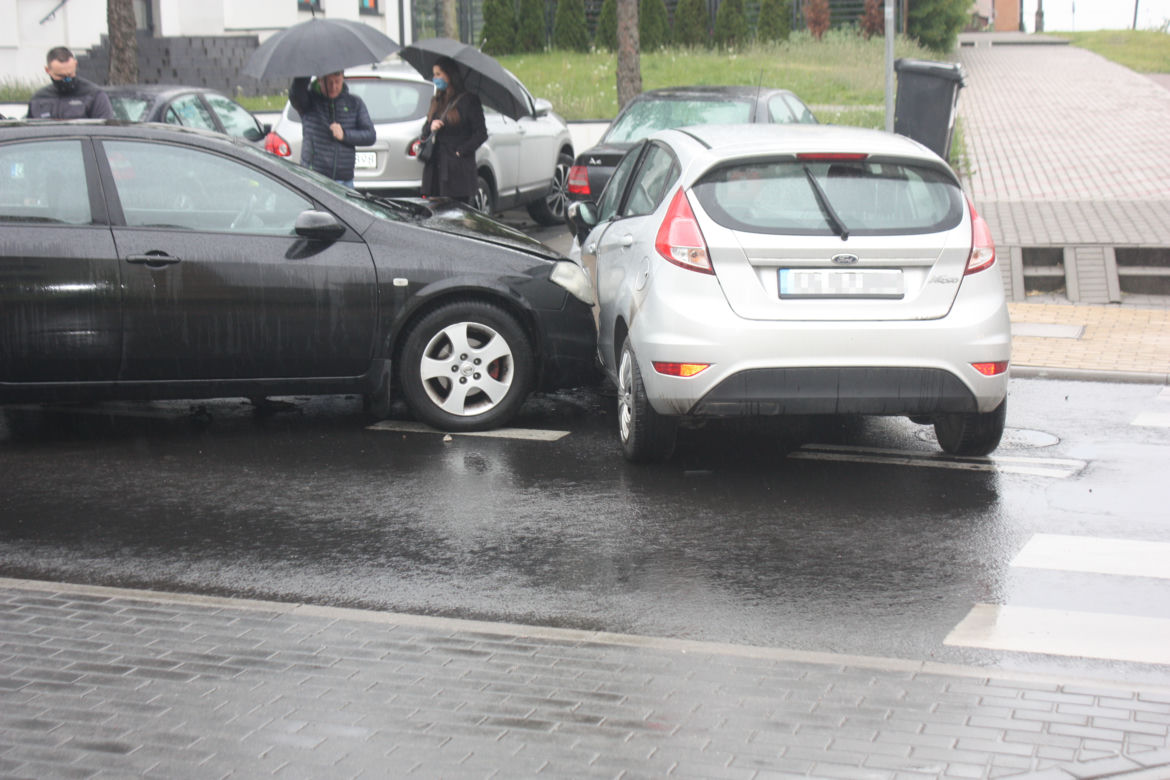 Jedna osoba ranna, kilka kolizji. Niebezpiecznie na grudziądzkich drogach