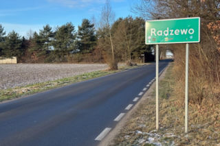 Wiktorek wpadł z mamą do stawu