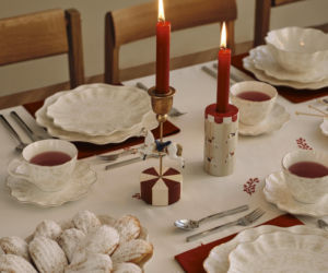 Te dekoracje w kolorze bordo są tak piękne, że trudno oderwać wzrok!