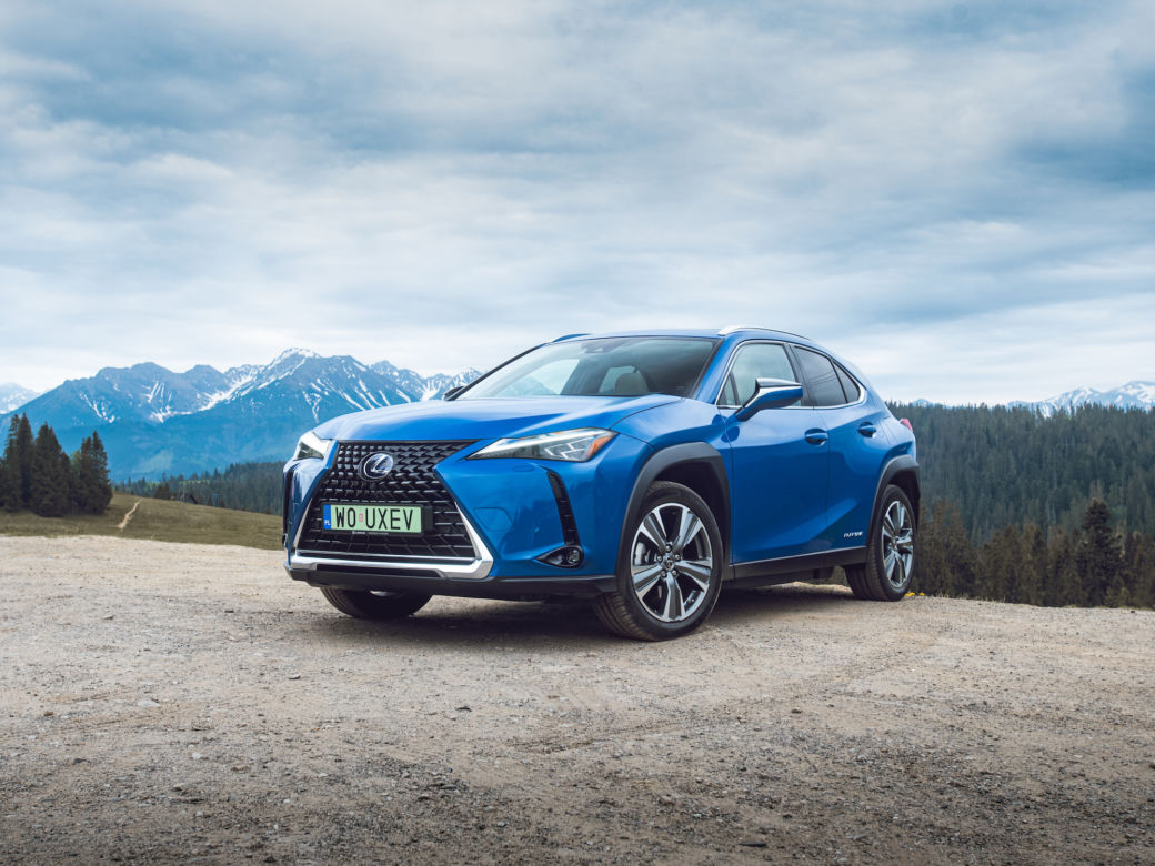 Lexus UX 300e