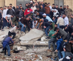 Do 13 wzrosła liczba ofiar śmiertelnych katastrofy budowlanej w Trypolisie