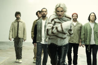 Linkin Park z nową wokalistką podbijają świat! Historyczny sukces zespołu