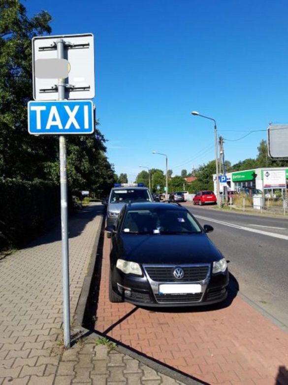 "Miszczowie" parkowania w Katowicach zadziwiają
