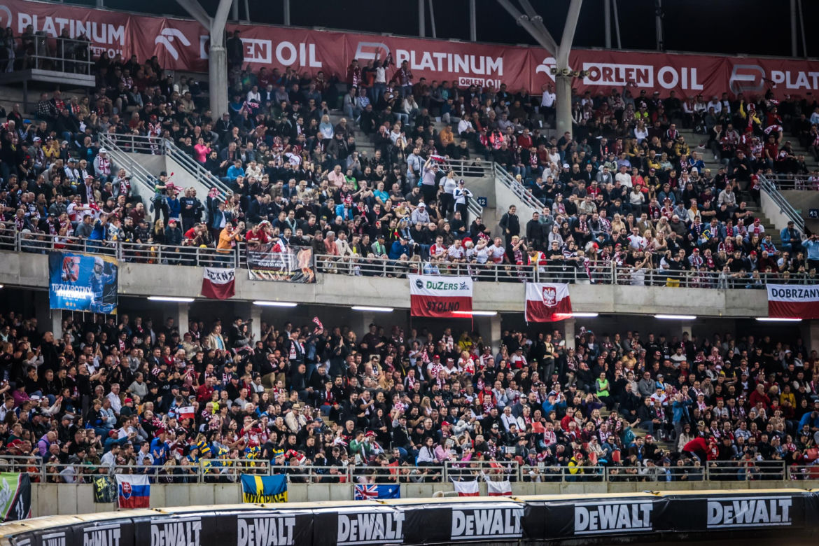 Tak Toruń kibicował najlepszym zawodnikom na świecie. Galeria zdjęć z Grand Prix Polski na Motoarenie