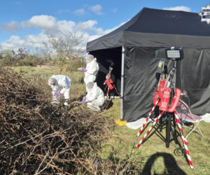 Zabili Andrzeja, upchnęli w walizce i zakopali w polu