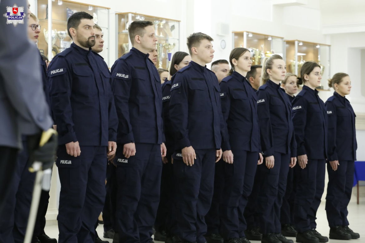 Szeregi lubelskiej policji powiększyły się o nowych funkcjonariuszy