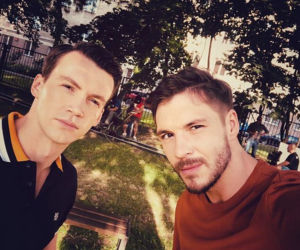 M jak miłość. Jakub Karski (Krzysztof Kwiatkowski), Marcin (mikołaj Roznerski)