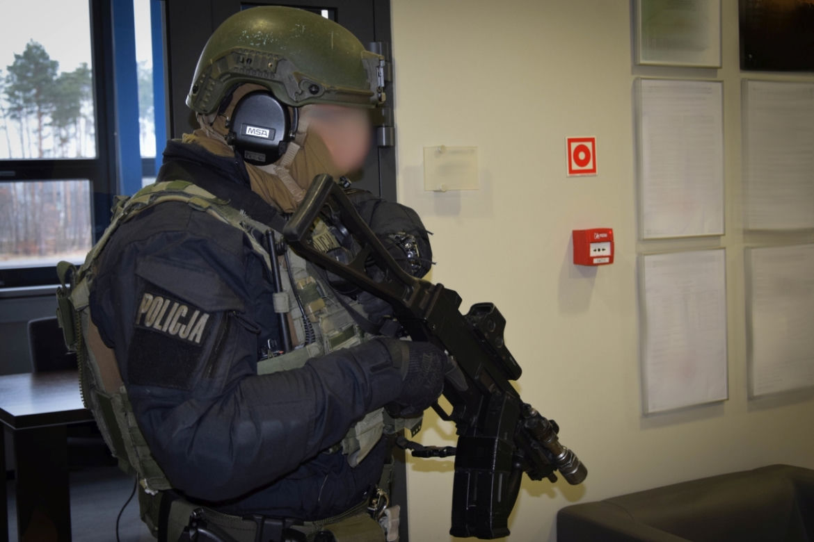 Ćwiczenia kontrterrorystów 