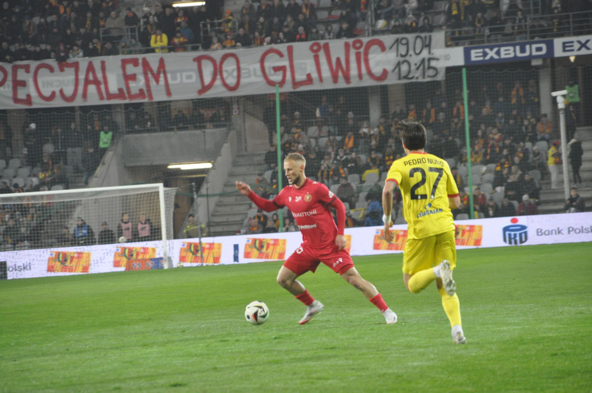 Korona - Widzew