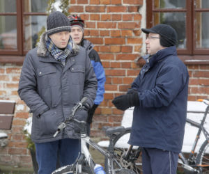 Ojciec Mateusz 11 sezon. Ksiądz Antek (Zbigniew Zamachowski), Mateusz (Artur Żmijewski)
