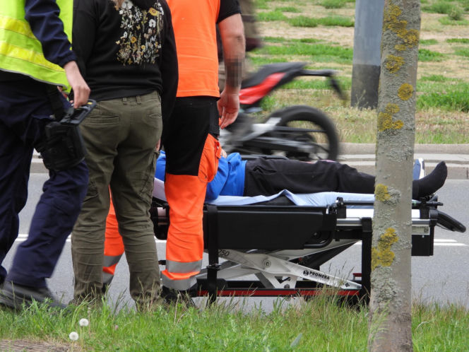 Auto wjechało w 10-latka na hulajnodze. Chłopiec w szpitalu