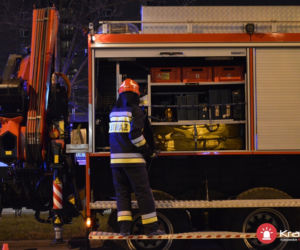 MAKABRYCZNE zdarzenie na Czyżynach! PIJANY pieszy wpadł pod tramwaj! 