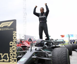 Lewis Hamilton zdobył więcej kobiet, niż tytułów