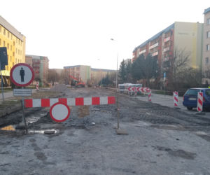 Ulica Magnoliowa ROZKOPANA. Sprawdź, kiedy nastąpi koniec prac [ZDJĘCIA]