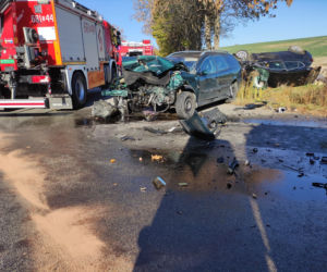 Wypadek trzech samochodów w Zawierciu 