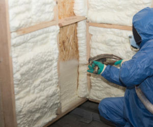 Piana PUR i celuloza – porównanie właściwości, ograniczeń i kosztów