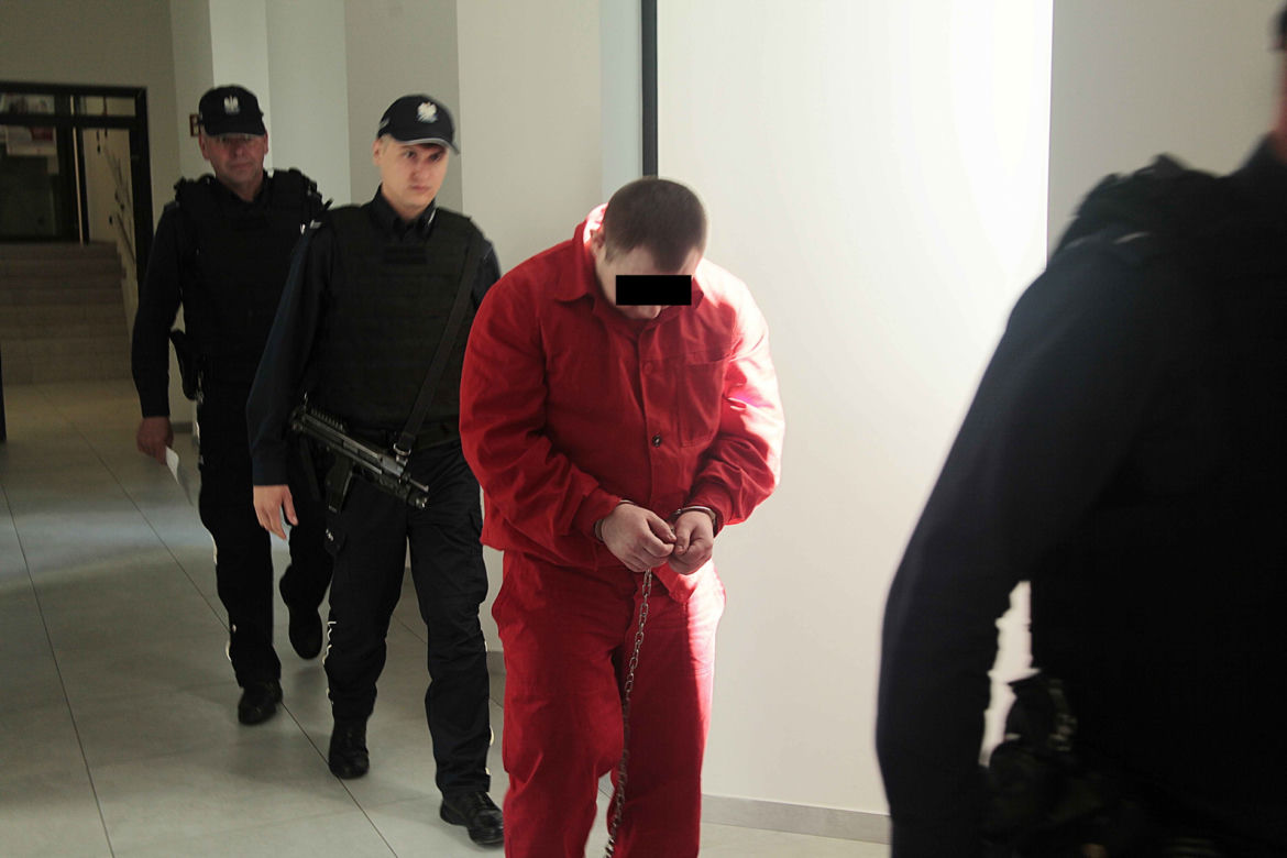 Z zimną krwią rozpłatał Gerardowi głowę młotkiem. Mężczyzna cudem wyrwał się śmierci