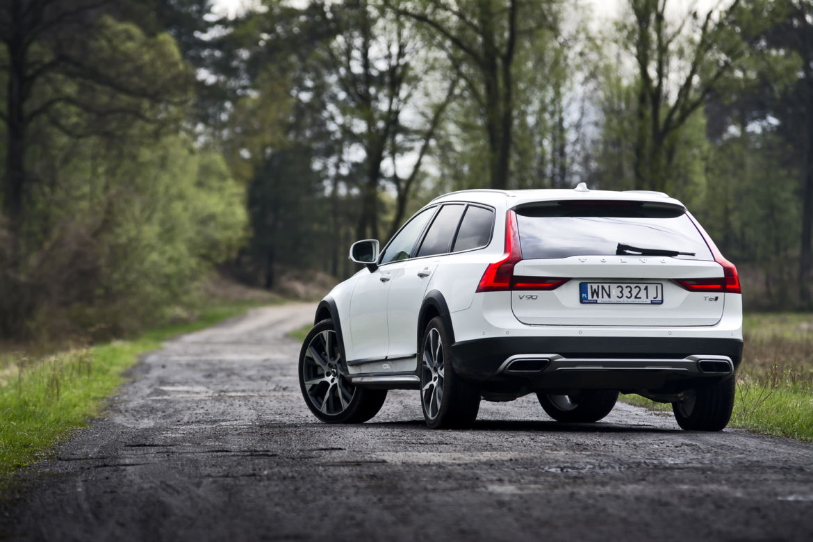 Volvo V90 Cross Country T6