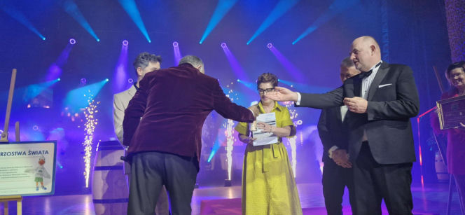 XIV Marszałkowski Bal Dobroczynny w CKK Jordanki. Koncert Kuby Badacha i licytacje