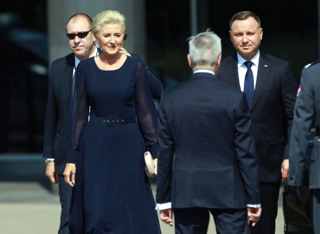 Porównanie stylu pierwszych dam: Jill Biden i Agaty Dudy. Która ubiera się lepiej?
