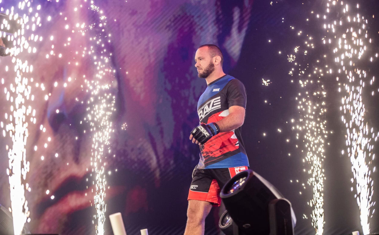 Łodzianin mistrzem świata! Marcin Bandel buduje swoją markę w MMA