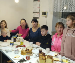 Te rodziny z Ukrainy już są bezpieczne. Pomogli im starachowiczanie