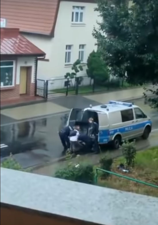 Lubin. Mężczyzna zmarł po interwencji policji [ZDJĘCIA]