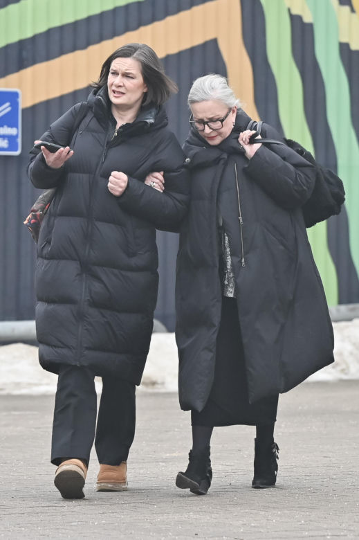 Krystyna Janda kurzy w aucie